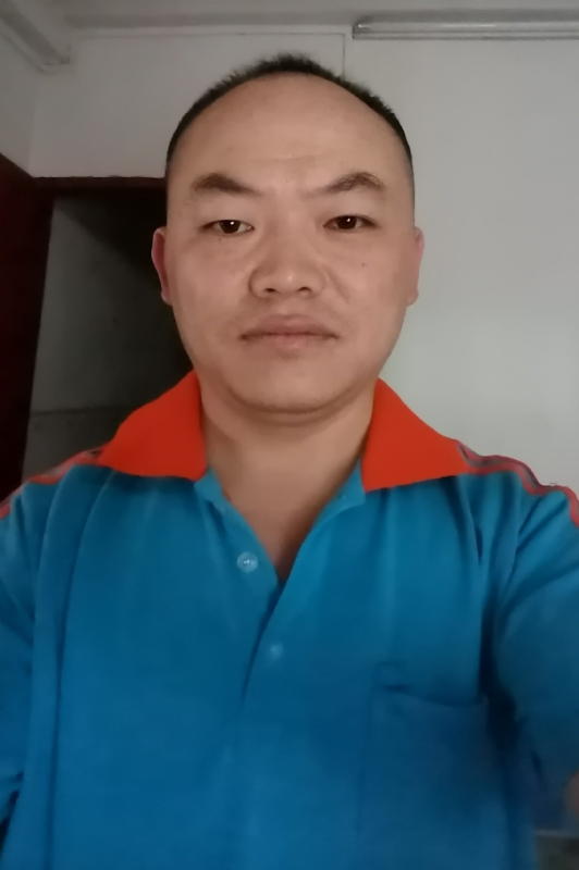与子携老的第八张照片--沧州相亲服务中心