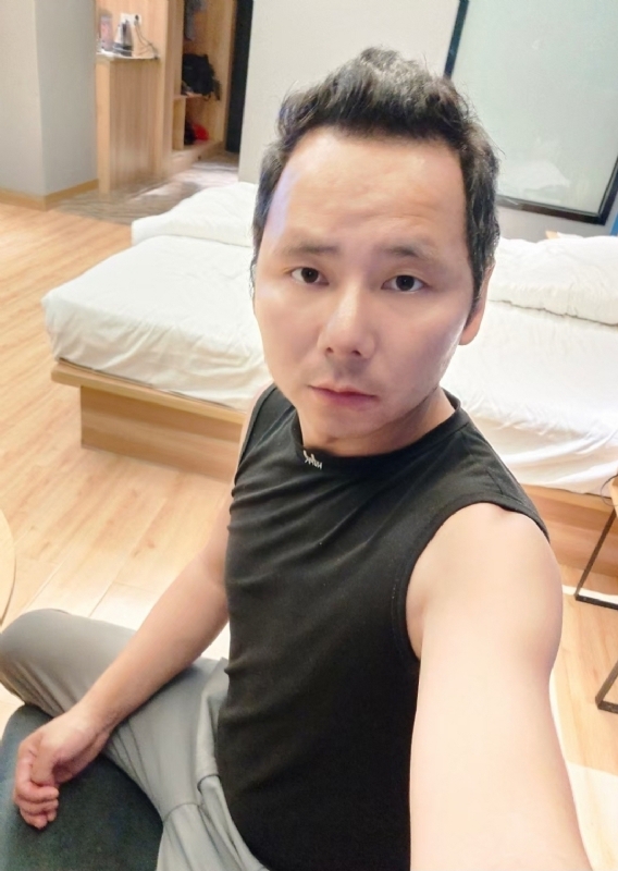 爱远的要命的第一张照片--沧州相亲服务中心