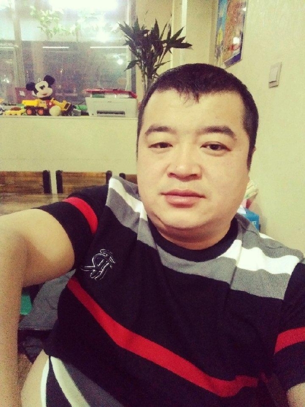 老实人的第一张照片--沧州相亲服务中心