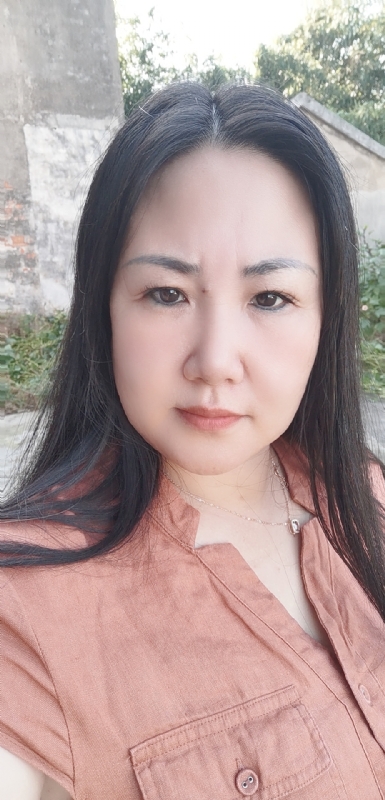 乖乖一女的第一张照片--沧州相亲服务中心