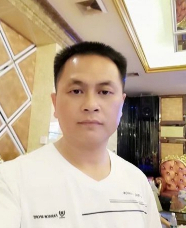 小梁的第一张照片--沧州相亲服务中心