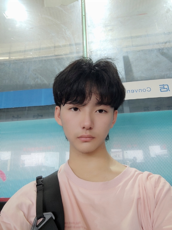 钱嘉豪的第二张照片--沧州相亲服务中心