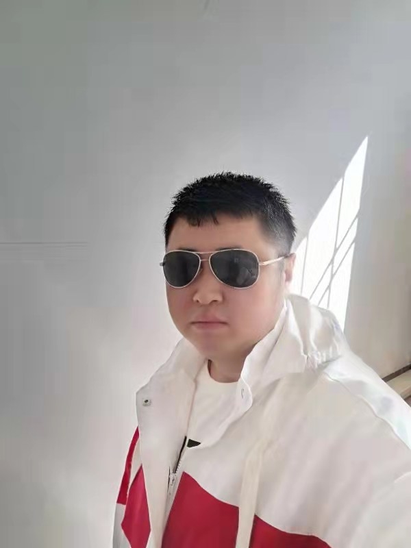 大漠叔叔的第一张照片--沧州相亲服务中心