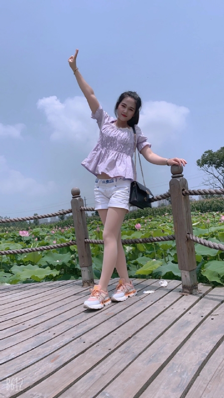 秋水伊人的第三张照片--沧州相亲服务中心