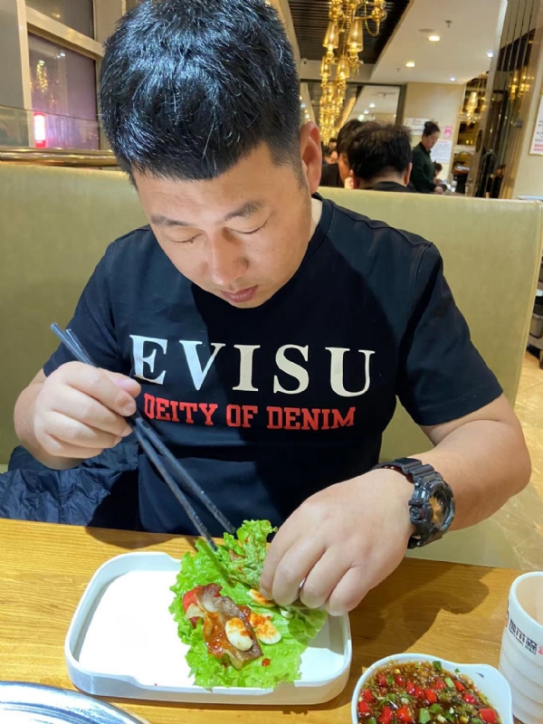 砒霜的第一张照片--沧州相亲服务中心