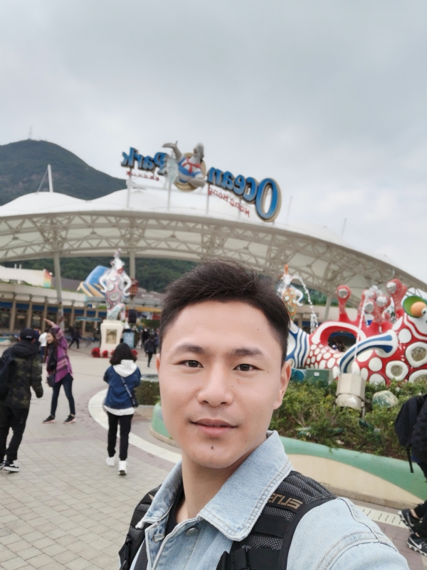 伸手摘星星的第一张照片--沧州相亲服务中心