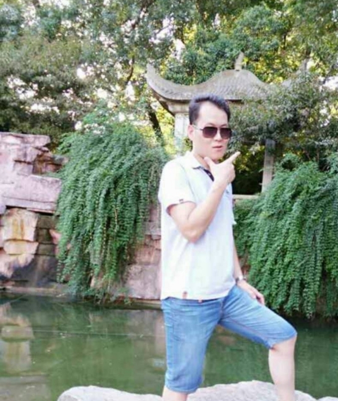 随缘的第一张照片--沧州相亲服务中心