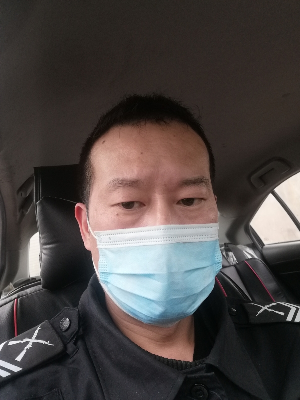 不会躲的刺猬的第一张照片--沧州相亲服务中心