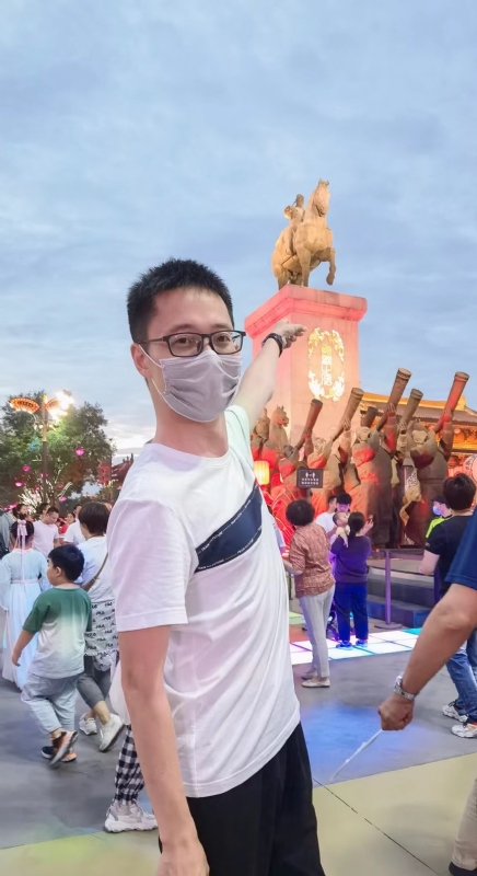 一休哥的第一张照片--沧州相亲服务中心