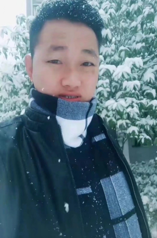 为爱拼一回的第一张照片--沧州相亲服务中心