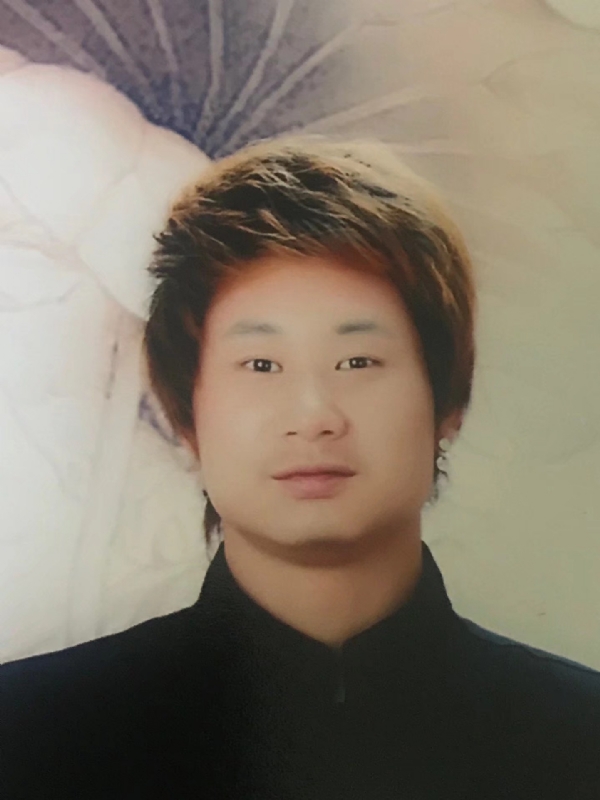 咮辛的第一张照片--沧州相亲服务中心
