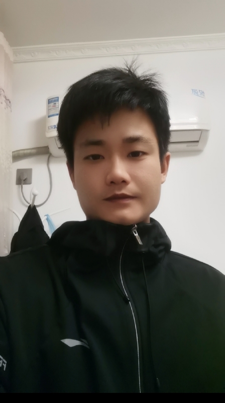 Mr丶Cui的第二张照片--沧州相亲服务中心