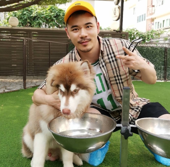 坚持的第一张照片--沧州相亲服务中心