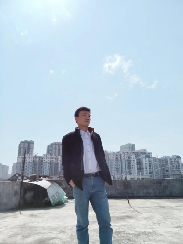 蓝色心情的第一张照片--沧州相亲服务中心