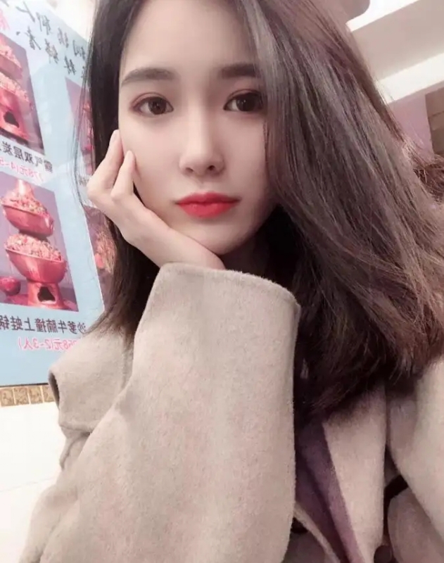 谢玲的第一张照片--沧州相亲服务中心