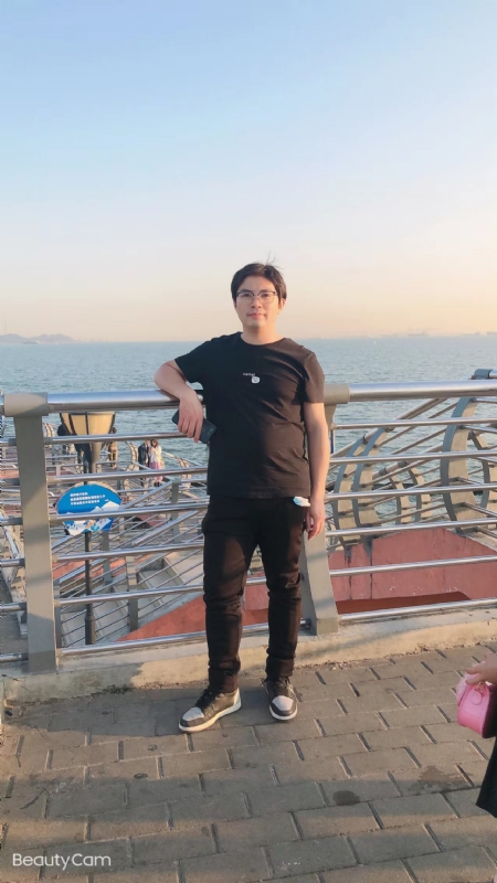 陆迅的第二张照片--沧州相亲服务中心