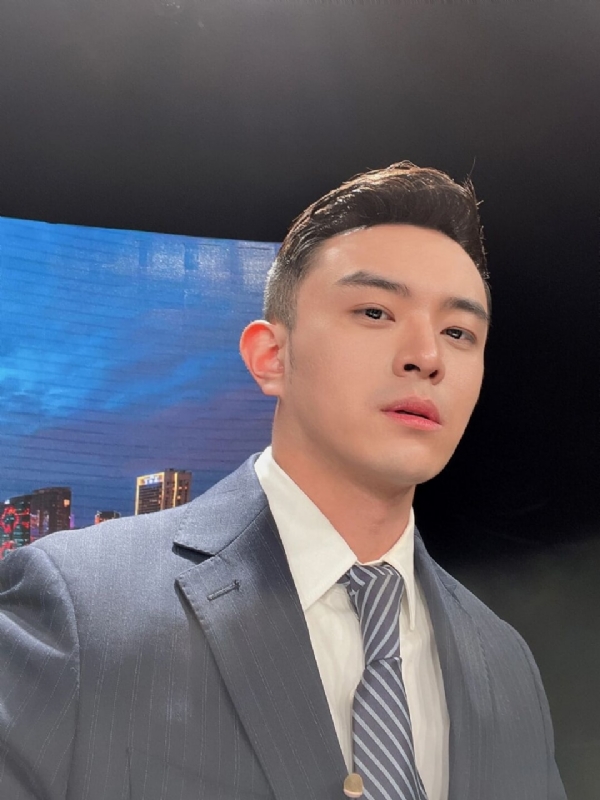 韩哥的第二张照片--沧州相亲服务中心