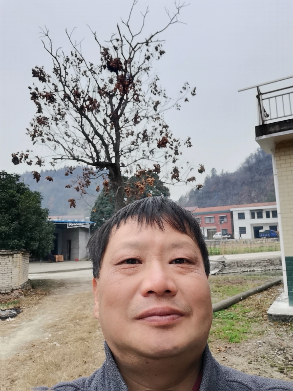 苏众青春冲浪的第一张照片--沧州相亲服务中心