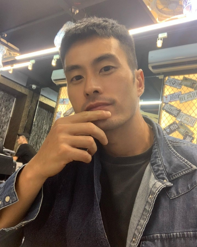 伟业强哥的第一张照片--沧州相亲服务中心