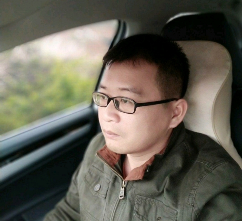 海风吹动你的心的第一张照片--沧州相亲服务中心