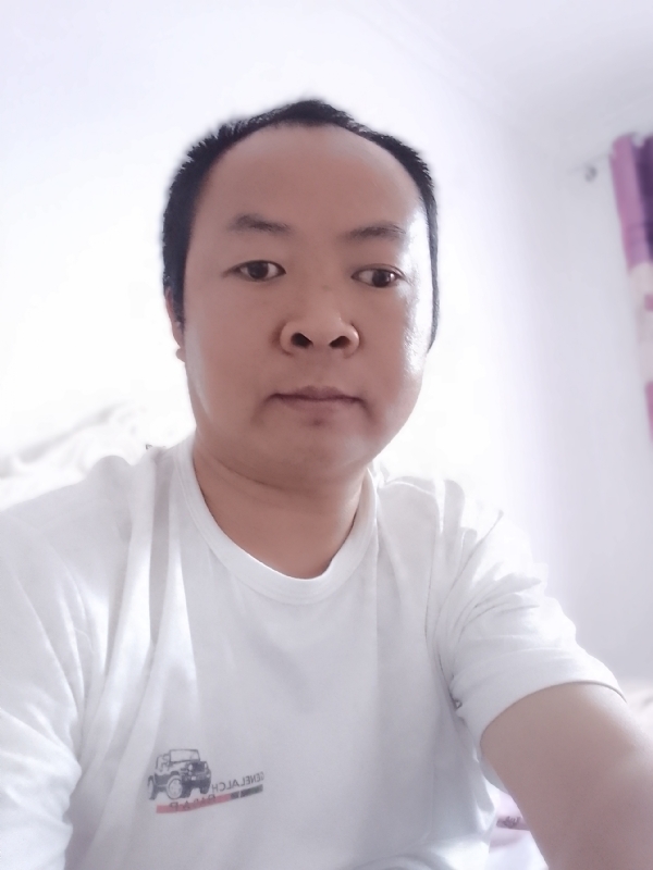 张家小伙子的第四张照片--沧州相亲服务中心