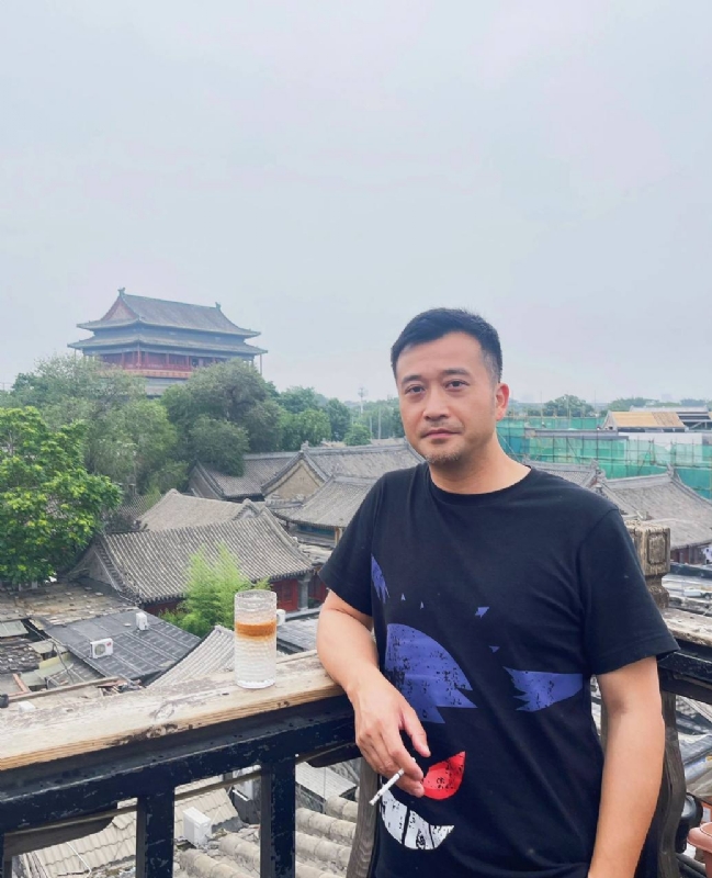 生而为人的第二张照片--沧州相亲服务中心