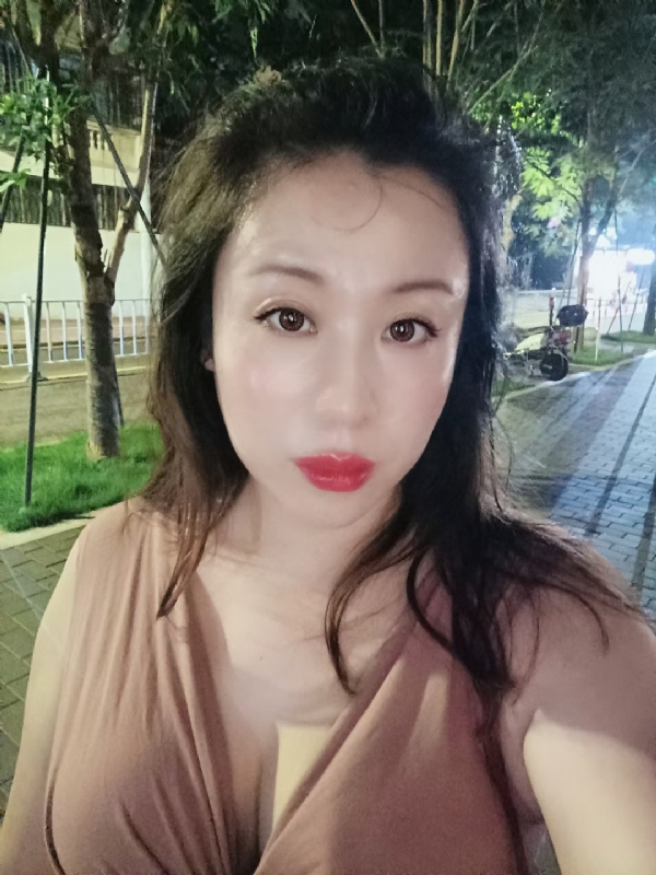 叶子青青的第一张照片--沧州相亲服务中心