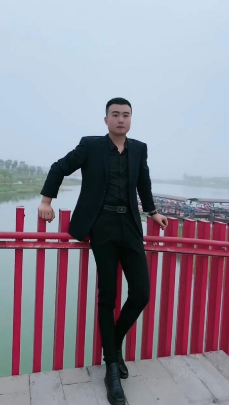 Albert的第一张照片--沧州相亲服务中心