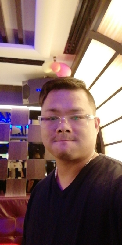 单名一个伟的第一张照片--沧州相亲服务中心