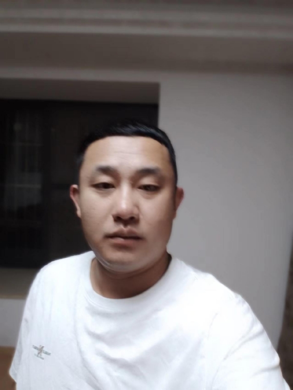 魔尊的第一张照片--沧州相亲服务中心