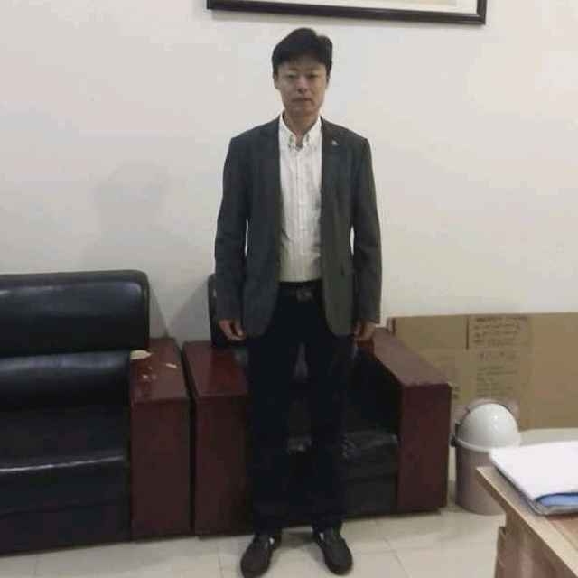 蓝天白云的第一张照片--沧州相亲服务中心