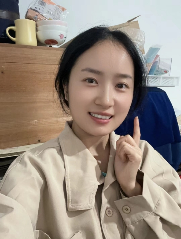 多喝热水的第一张照片--沧州相亲服务中心
