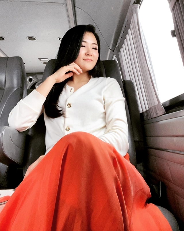 深凝久伴的第一张照片--沧州相亲服务中心