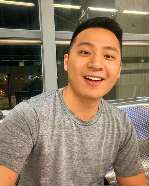 孤獨的男人的第三张照片--沧州相亲服务中心