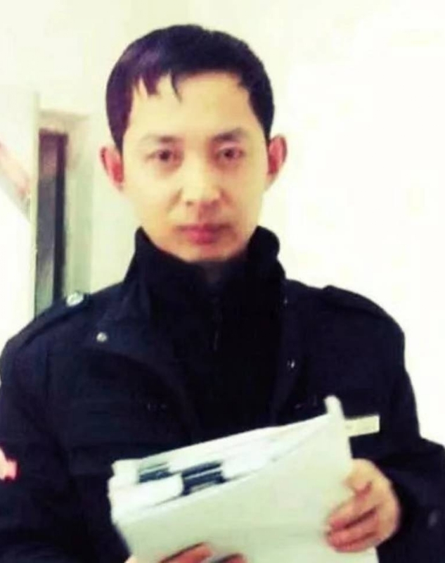 风雨中有你的第一张照片--沧州相亲服务中心