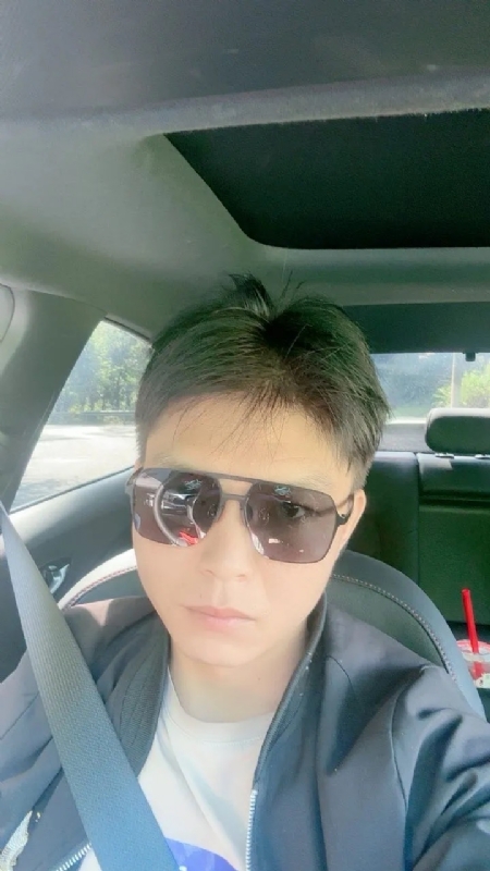 怀念的第一张照片--沧州相亲服务中心