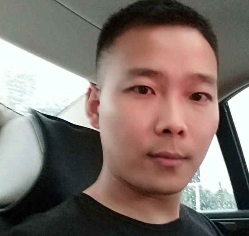 李先生的第二张照片--沧州相亲服务中心
