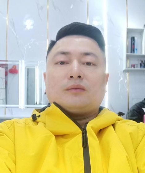 曾哥的第一张照片--沧州相亲服务中心