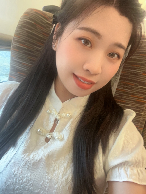 Lin的第三张照片--沧州相亲服务中心