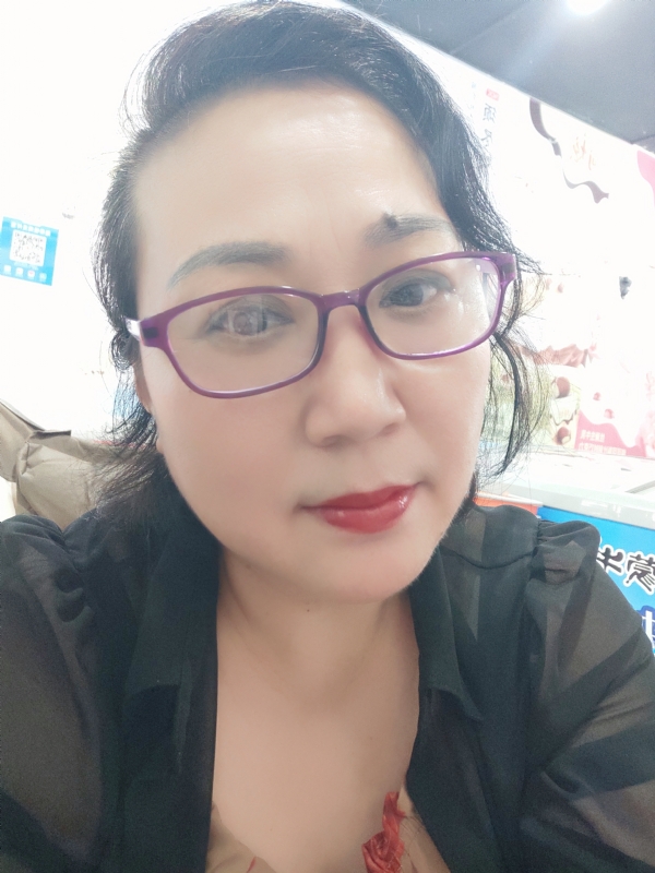 娜财娜福的第一张照片--沧州相亲服务中心