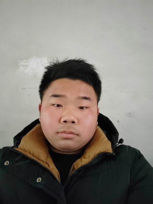 精神饱满的第四张照片--沧州相亲服务中心