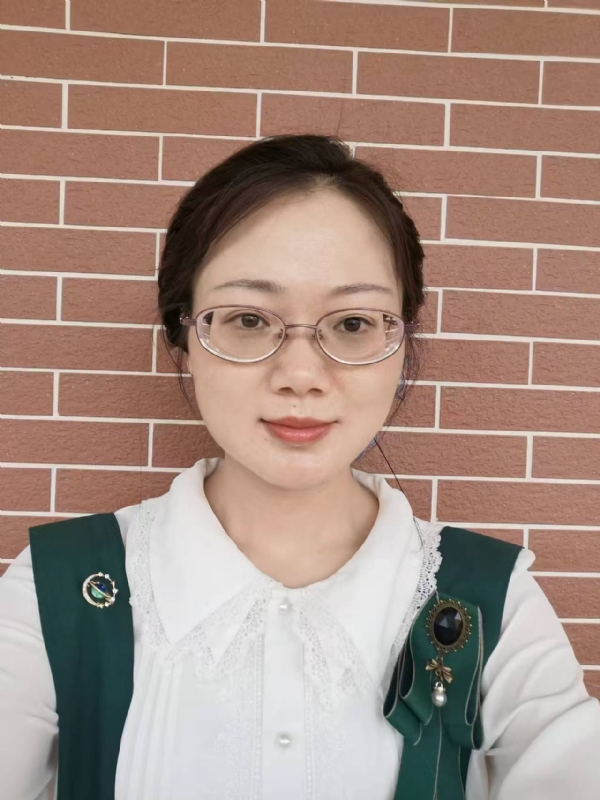 Lily的第二张照片--沧州相亲服务中心