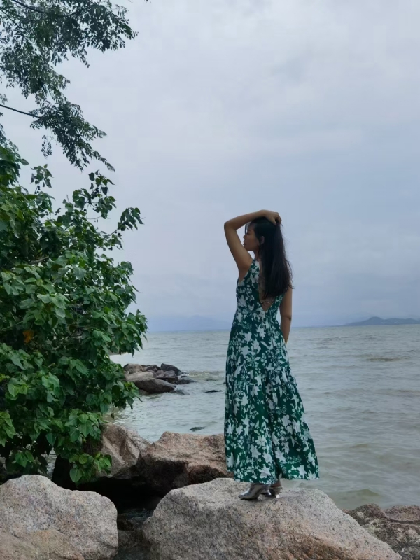 甜以待人的第四张照片--沧州相亲服务中心