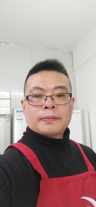 努力奋斗的第一张照片--沧州相亲服务中心