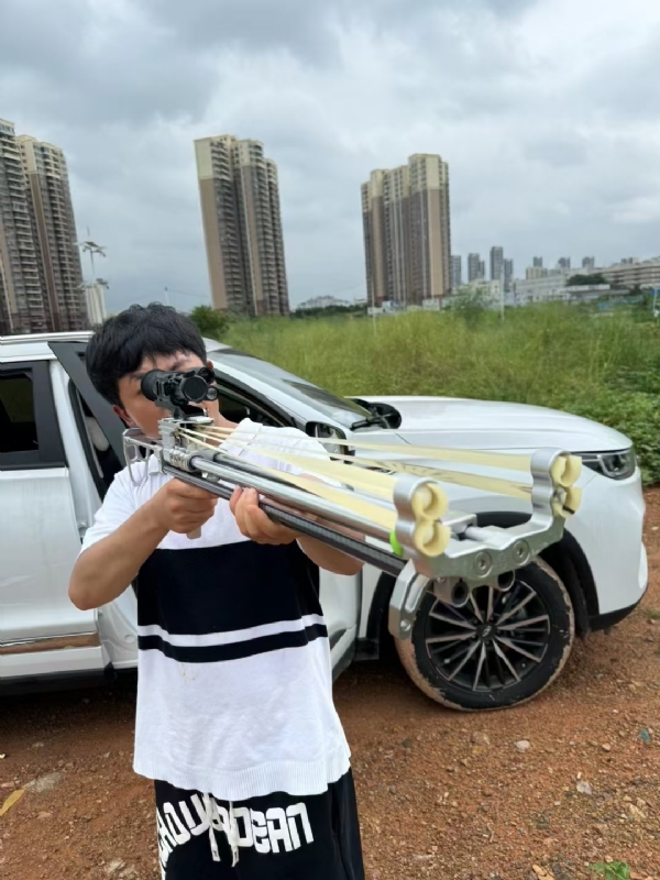 凌其飞的第一张照片--沧州相亲服务中心
