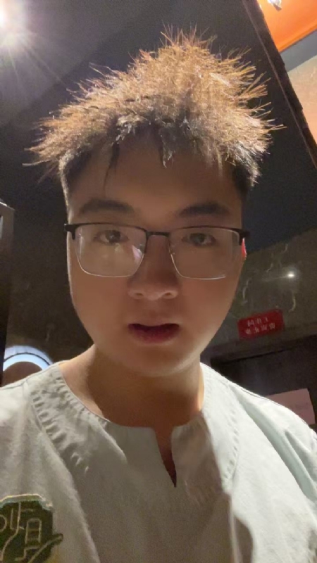 成熟稳重的男士的第一张照片--沧州相亲服务中心