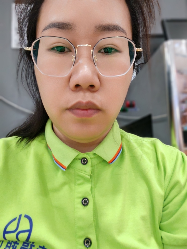 麻花小辫的第一张照片--沧州相亲服务中心