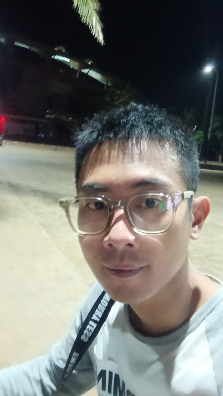 龙龙的第一张照片--沧州相亲服务中心