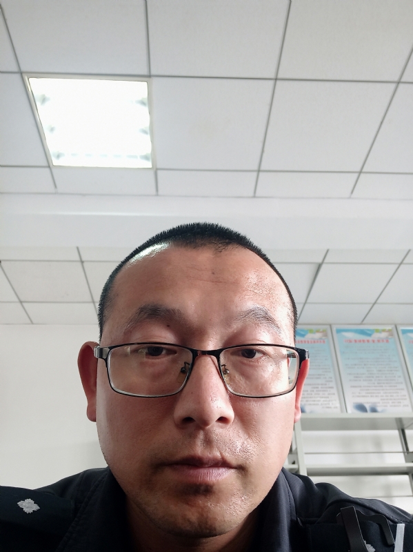 布鲁斯贺的第三张照片--沧州相亲服务中心