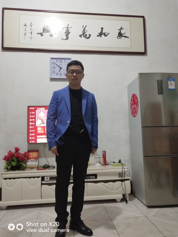 孤独的狼的第一张照片--沧州相亲服务中心